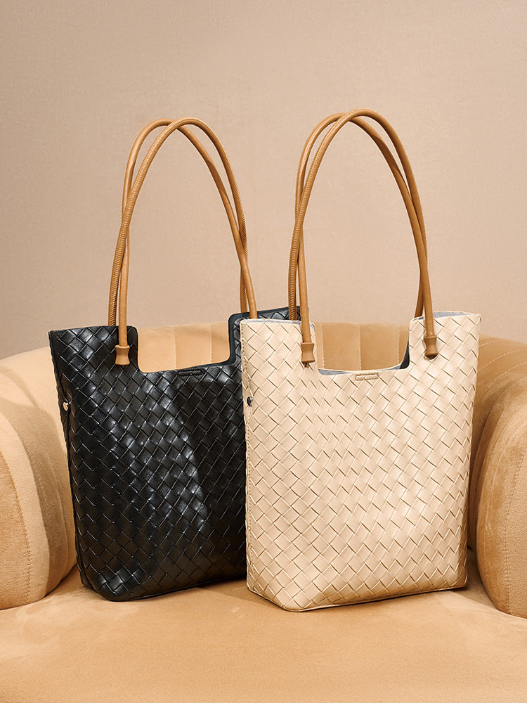Timeless Style: Genuine Leather Woven Handbag for Modern Women