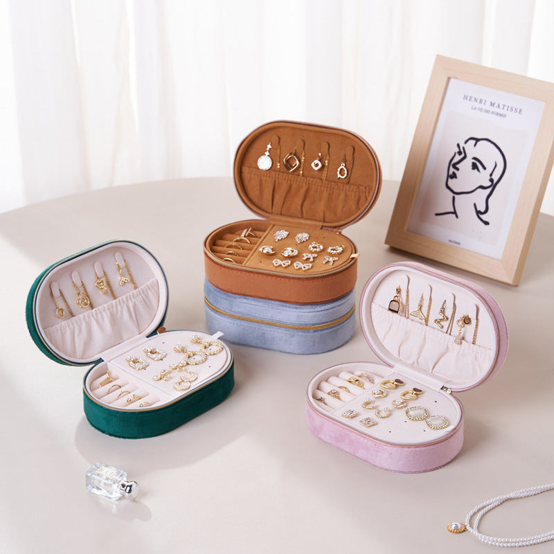 Oval Velvet Travel Jewelry Box | Portable Jewelry Organizer for Rings, Necklaces, Earrings